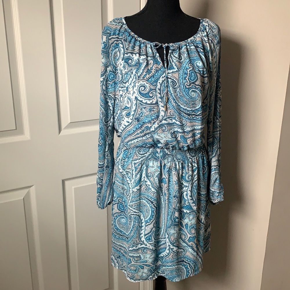 White House Black Market Woman’s Dress. Size 2